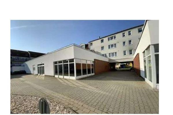 Lagerfläche, kleiner Laden, Gewerbeeinheit in Bitterfeld