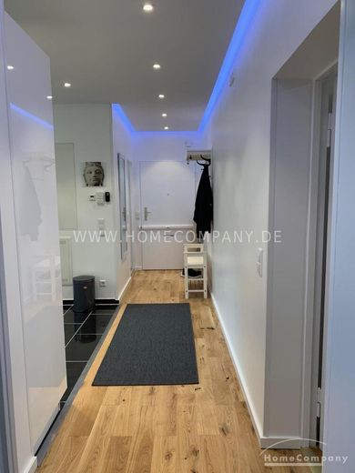 Appartamento di 2 locali a Schöneberg, nuovo e completamente arredato – e1d59a2e05da239c3fdcfee31d03baf107c835c2.jpg