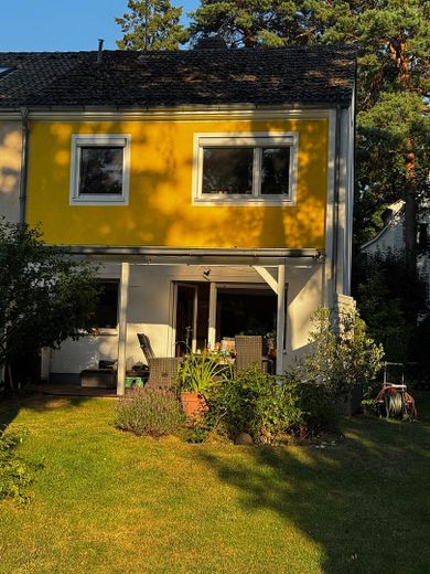 VAN PARTICULIER - Eindwoning met groot perceel in Berlin-Nikolassee – Rückseite des Hauses