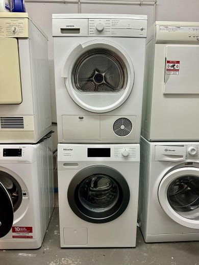 Waschmaschine u. Trockner