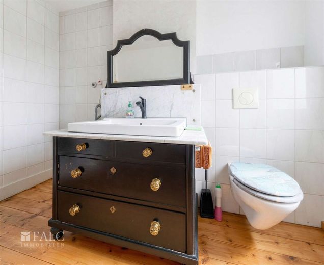 Charmantes Fachwerkhaus mit viel Potenzial – Badezimmer