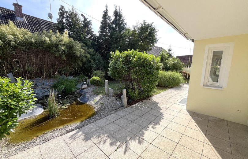 2 ZKB Gartenwohnung. Leben wie in einem Einfamilienhaus Garage Garten Keller alles neu! – Terrasse Garten
