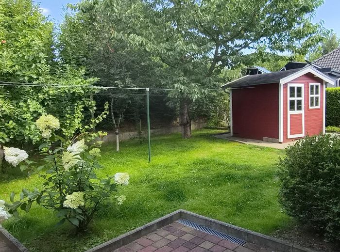 Gepflegtes EFH in idyllischer Wohnlage mit schönem Garten nahe Bad Segeberg – Garten hinten
