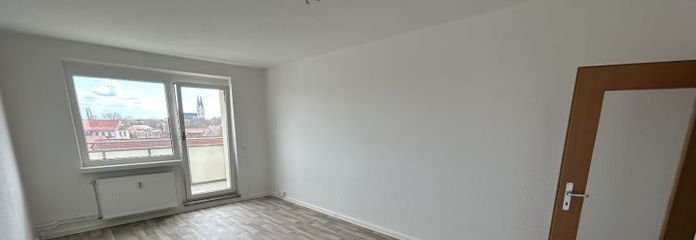 Demnächst mit Einbauküche! Modern sanierte 3-Zimmer-Wohnung mit Balkon!