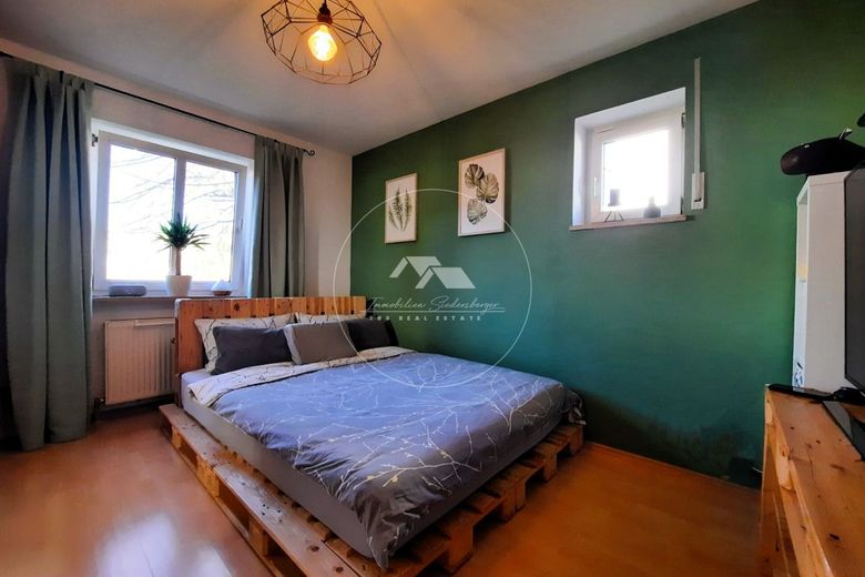 Curato appartamento al piano terra con terrazza, cucina componibile e posto auto – Schlafzimmer