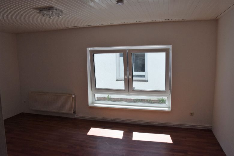 Zentrale Erdgeschosswohnung mit EBK, Kamin und Terasse in Gifhorn – Zimmer 2