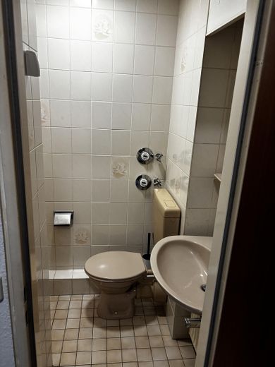 Dicht bij de universiteit & instapklaar: Gezellige eenpersoonswoning met complete inrichting – Foto 10