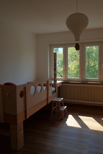 Splendido appartamento in un edificio d’epoca vicino al centro – Foto 3