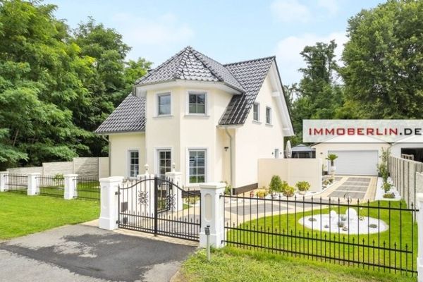 IMMOBERLIN.DE - Topzustand! Traumhaftes Haus mit Südterrasse, Sonnengarten, und Erdwärmepumpe