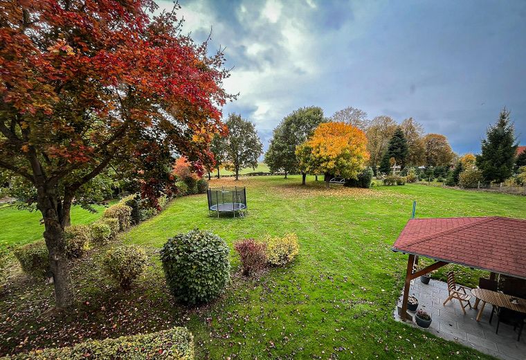 Gartenansicht vom Esszimmer