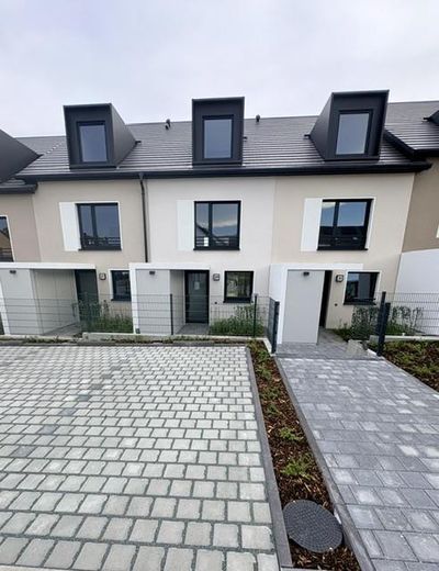 ERSTBEZUG 145qm Familienfreundliche Neubauhaus mit 2 Stellplätzen nähe U2 Röthenbach – Foto 3