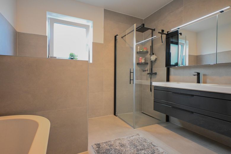 Badezimmer OG