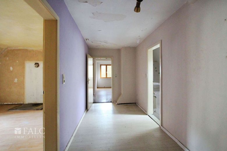 Traumlage: jetzt einmalige Gelegenheit für Ihr Projekt sichern! – ME6 - Wohnungsflur