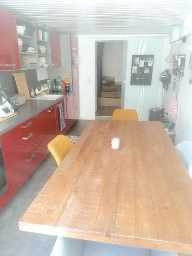 Super Lage im Herzen von Herborn - Doppelhaushälfte 130 qm zu vermieten – Küche