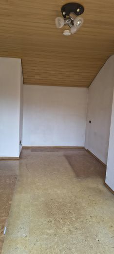 Bliźniak w Olching, ok. 283 m² pow. działki, ok. 155 m² pow. mieszkalnej, w najlepszej lokalizacji, bez prowizji, od osoby prywatnej – Zimmer 1 / 12,42m"