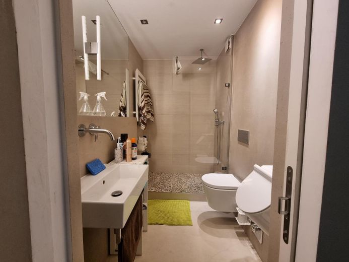Schöne Wohnung in Innenstadtlage – Bad (klein)