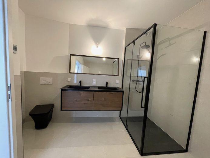 Vollbad mit Wanne+Dusche