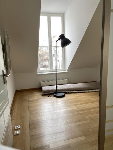 Workspace in Top-Lage: 3 Floors für dein Team im Herzen Münchens – OG 3 Raum 2