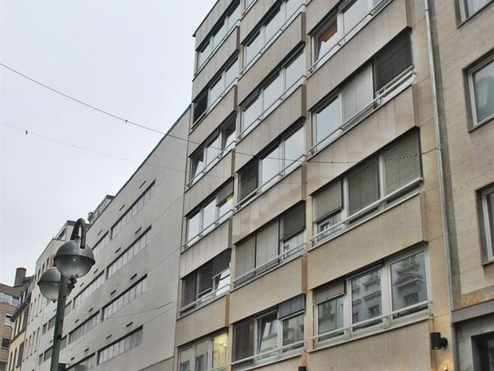 KLE!N - Provisionsfrei - Attraktive Büroetage in der Innenstadt – Foto 1