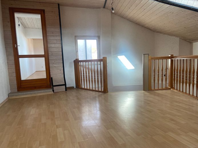 Sin comisión de particular: inmueble histórico de inversión con amortización por patrimonio (antiguo monasterio) – 3 viviendas + potencial de ampliación en Bamberg-Theuerstadt – Foto 23