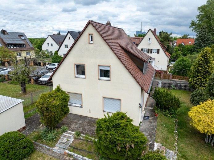 Stein-Unterweiherbuch Haus für Handwerker günstig kaufen statt hohe Mieten zahlen in bester Lage – EFH und Grundstück Stein 016
