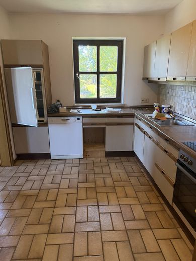 Spaziosa casa unifamiliare con appartamento indipendente e vista panoramica da sogno – Foto 12