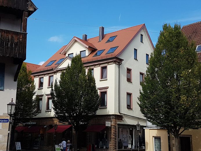 Exklusive 2-Zimmer-Wohnung mit Terrasse und EBK im Zentrum von Rottenburg – Hausansicht