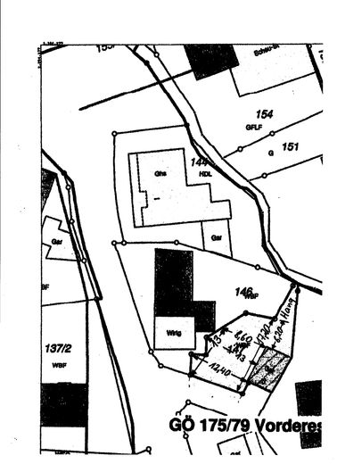 Baugrundstück erschlossen, mit vorhandener großen Garage u. kleiner Werkstatt – Lageplan mit Maßen_vergrößert