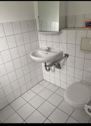 Gewerbeeinheit 3 Räume, Küche,Gäste-Wc,  109 qm + Stellplätze – Foto 2