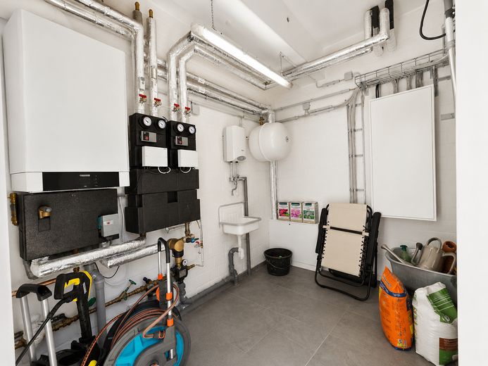 Hochwertige Gewerbeimmobilie mit 2 Hallen & Büro – Toplage an A1 bei Hamburg, von privat – Foto 15