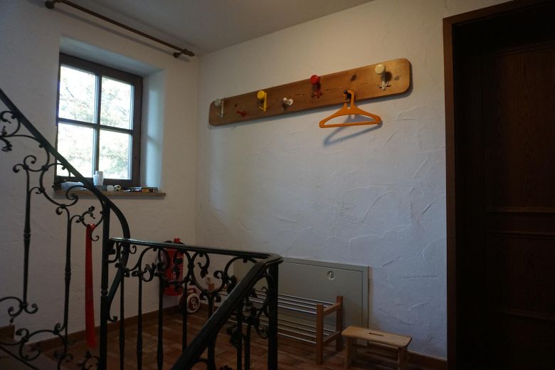 Großes Haus/Mehrgenerationenhaus in Huglfing von privat – Treppenhaus 1. OG