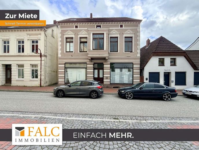 Stilvoll wohnen unterm Dach - großzügige 3-Zimmer-Wohnung in Varel – Außenansicht