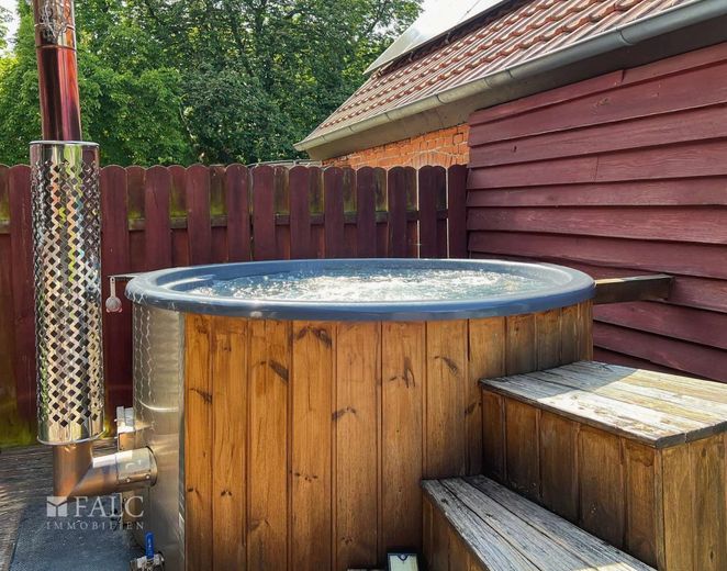 Provisionsfrei. Ein Zuhause zum Ankommen und Wohlfühlen! – Whirlpool