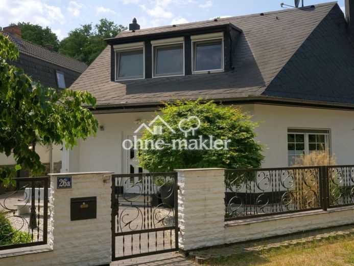 Auf Zeit: Traumhaus am See mit eigenem Steg, nur 30min von Berlin-Mitte – Foto 1
