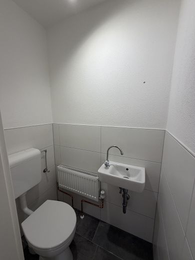 Great and cozy 3.5-room apartment in the popular D-Programm-Viertel district of Amberg – WC