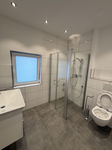 Nowoczesne, przestronne 2-pokojowe mieszkanie na parterze z systemem Smart Home – Zdjęcie 8
