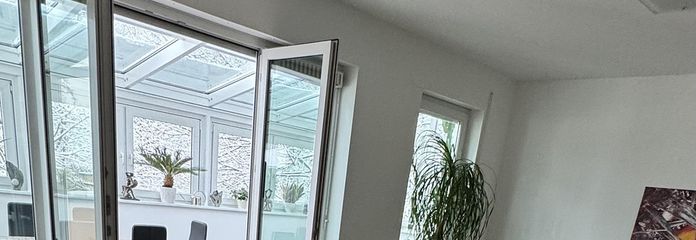 Wohnzimmer und Wintergarten