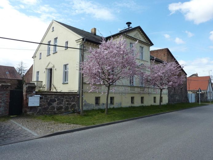 Bauernhaus Starßenseite