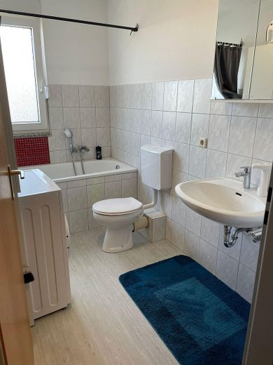 Wannenbad m. Fenster