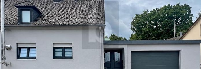 CHARMANTE WONING MET SERRE EN TUIN