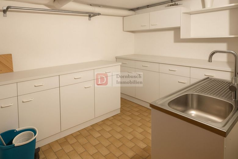 Top!! Mehrgenerationenhaus zur individuellen Nutzung mit Photovoltaikanlage – Waschküche - Staging