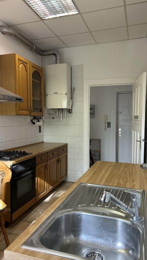 2-Zimmer-Wohnung im Schillerkiez am Tempelhofer Feld, sofort frei & provisionsfrei – Küche 01