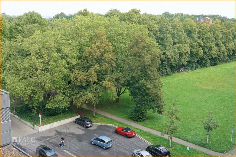 Ausblick Wohnzimmer nach rechts