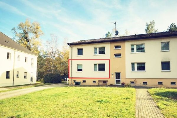 Rendite 6,11 % 3-Raum-Wohnung mit Balkon in Stadt Bernsdorf