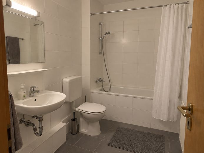Kapitalanlage in Würzburg-Zellerau! 3 Zimmer mit Balkon – vermietet & provisionsfrei – Foto 4
