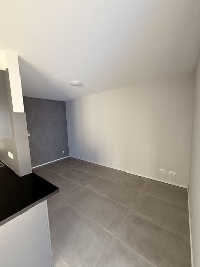 Moderne 65m² Wohnung mit Terrasse & Gartenanteil – Foto 4