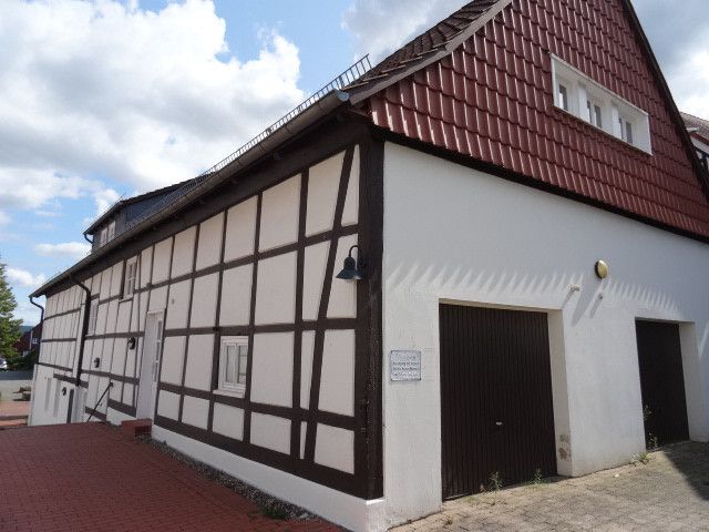 Großes Stadt-Haus im Zentrum von Bad Münder Hausverkauf – 2x Garage