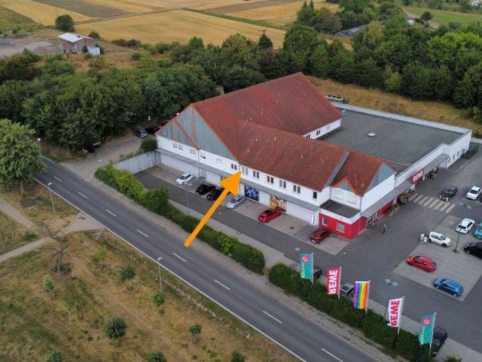***Колишня безбар’єрна стоматологічна практика з численними можливостями використання*** – Фотографія 1