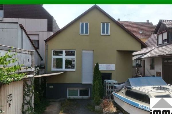 🏡👨‍👩‍👧‍👦 4 منازل - سعر واحد!