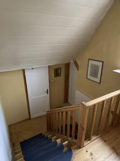 Zweifamilienhaus renoviert, Glasfaser, Einliegerwohnung mgl., niedrige Heizkosten, von privat – Foto 11